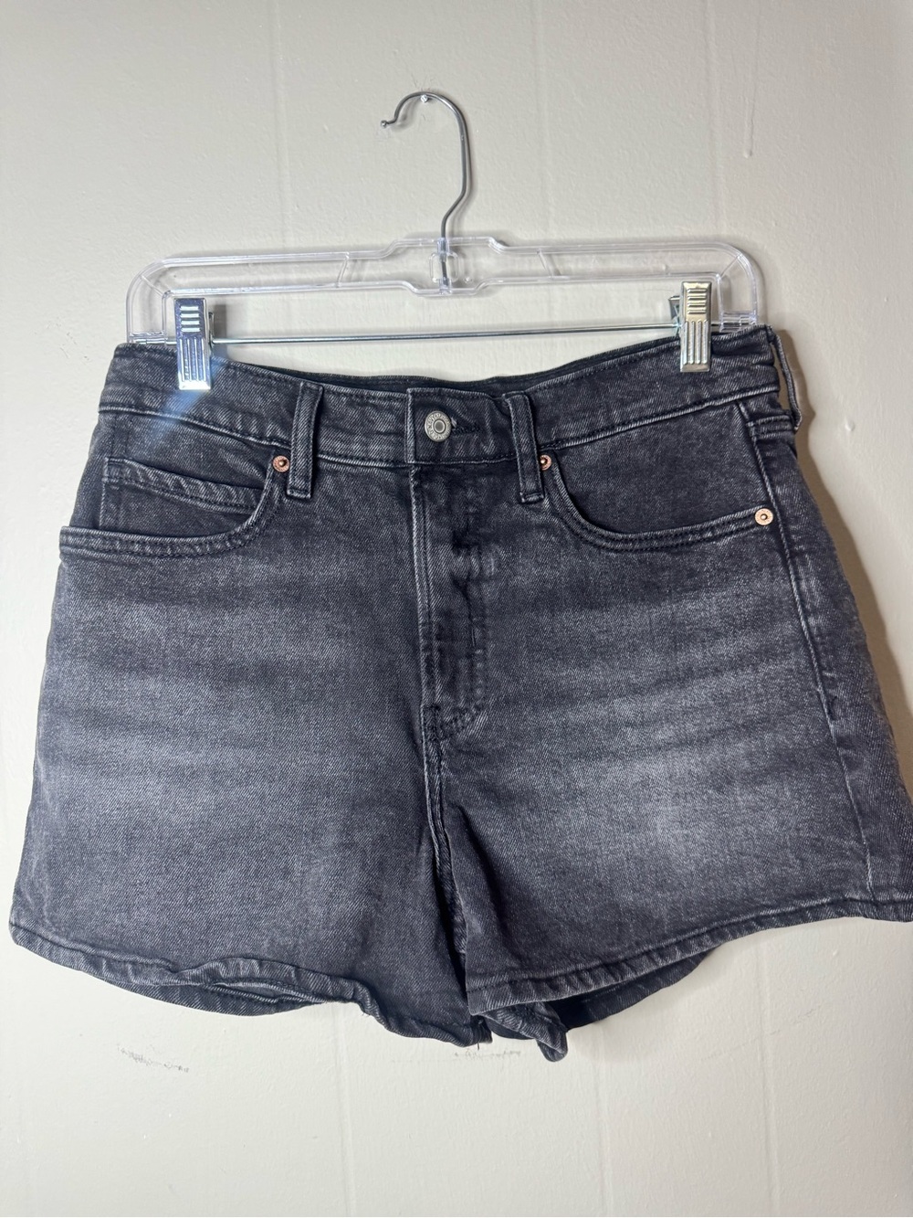 Old Navy Higher High Rise Black Denim Shorts Size 8